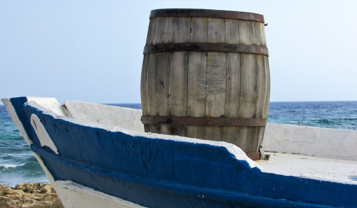 sea-coast-water-ocean-wood-boat-610018-pxhere.com
